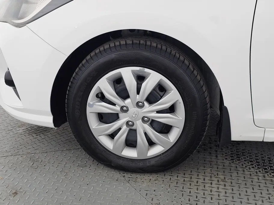 2021 Hyundai Accent Smart 