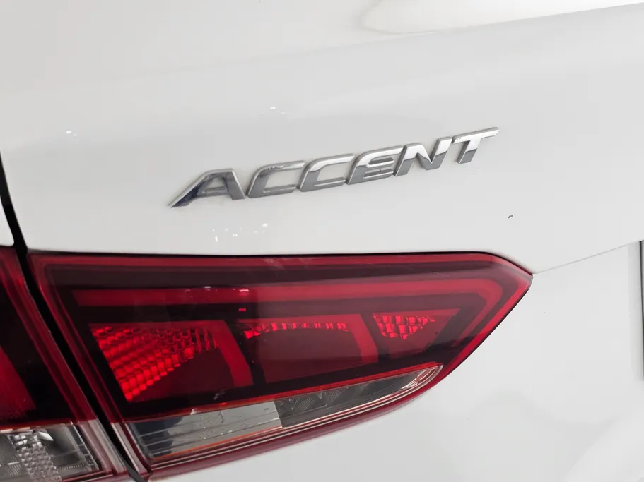 2021 Hyundai Accent Smart 