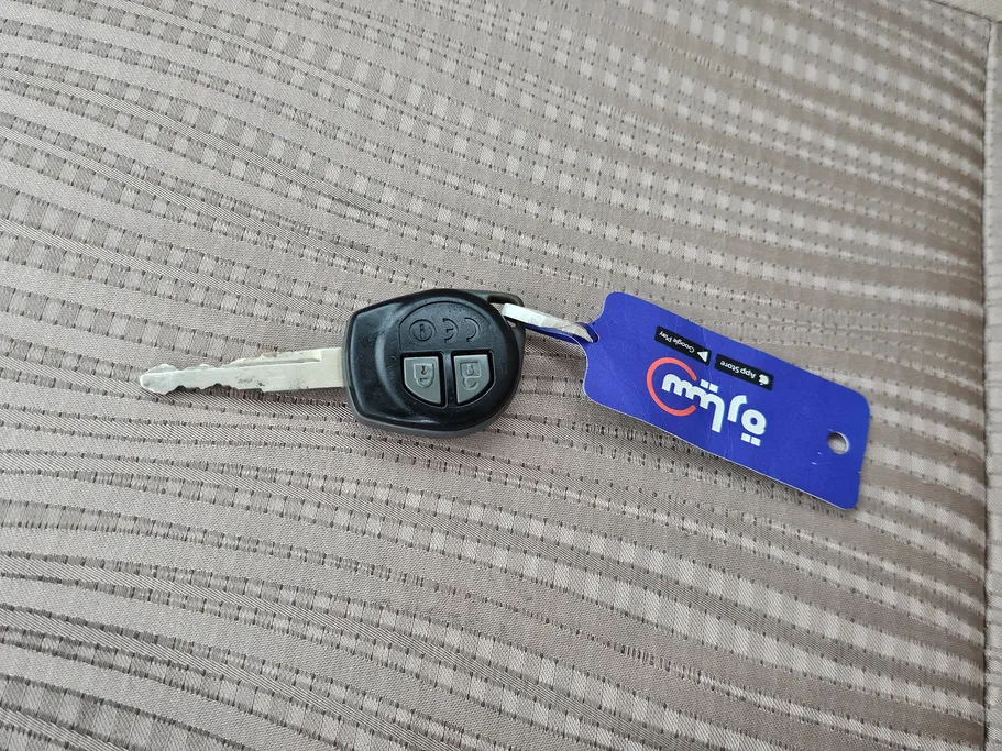 2024 سوزوكي Dzire GL 