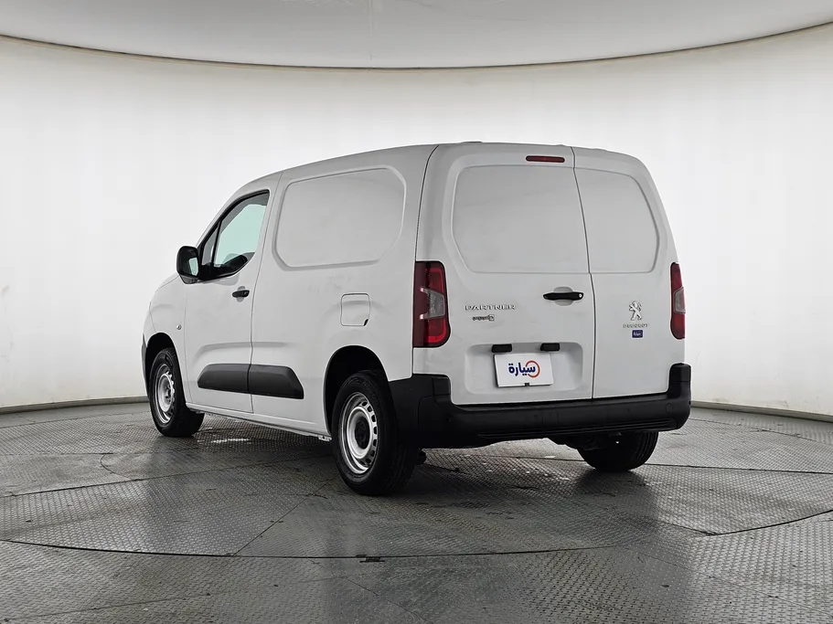 بيجو بارتنر Short van 2022 