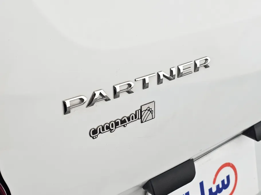 بيجو بارتنر Short van 2022 