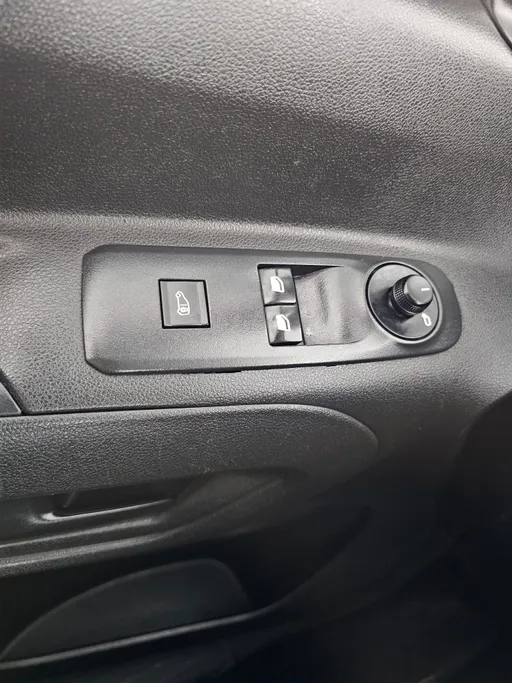 بيجو بارتنر Short van 2022 