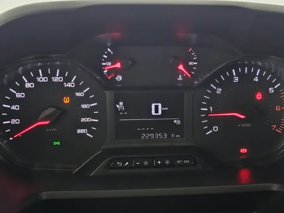 بيجو بارتنر Short van 2022 