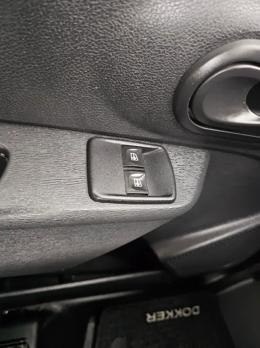 2021 Renault Docker Van بضاعة 