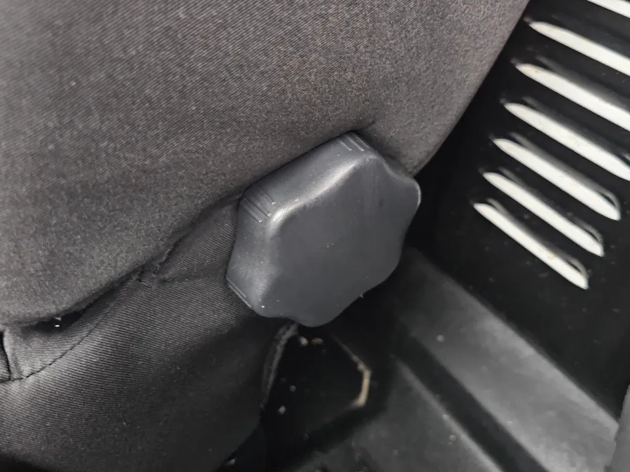 2021 Renault Docker Van بضاعة 