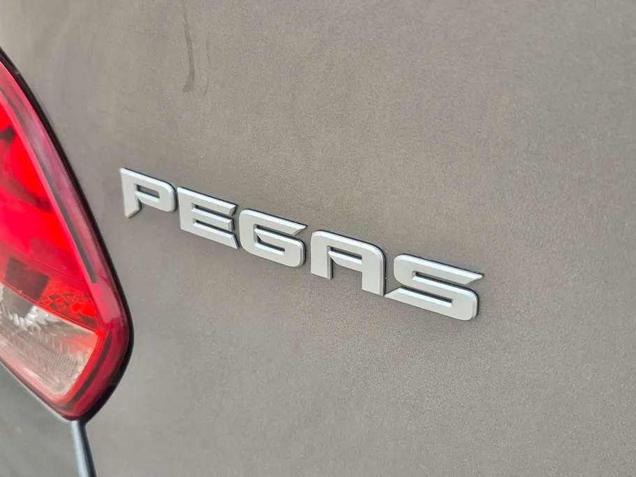2024 Kia Pegas GL 