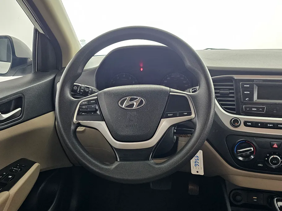 هيونداي اكسنت سمارت 2022 