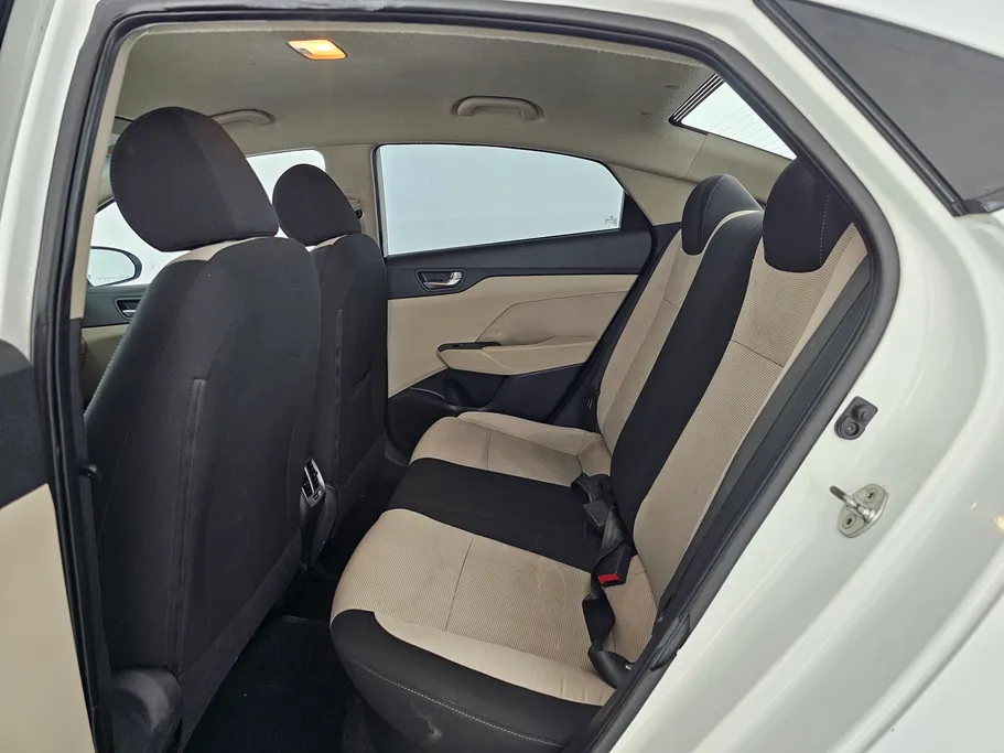 هيونداي اكسنت سمارت 2022 