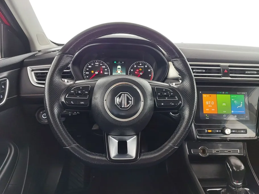 ام جي 5 COM 2022 