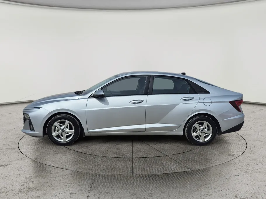 2024 Hyundai Accent Fleet 