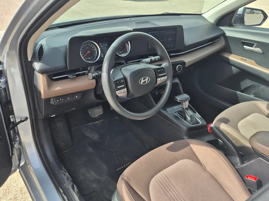 2024 Hyundai Accent Fleet 