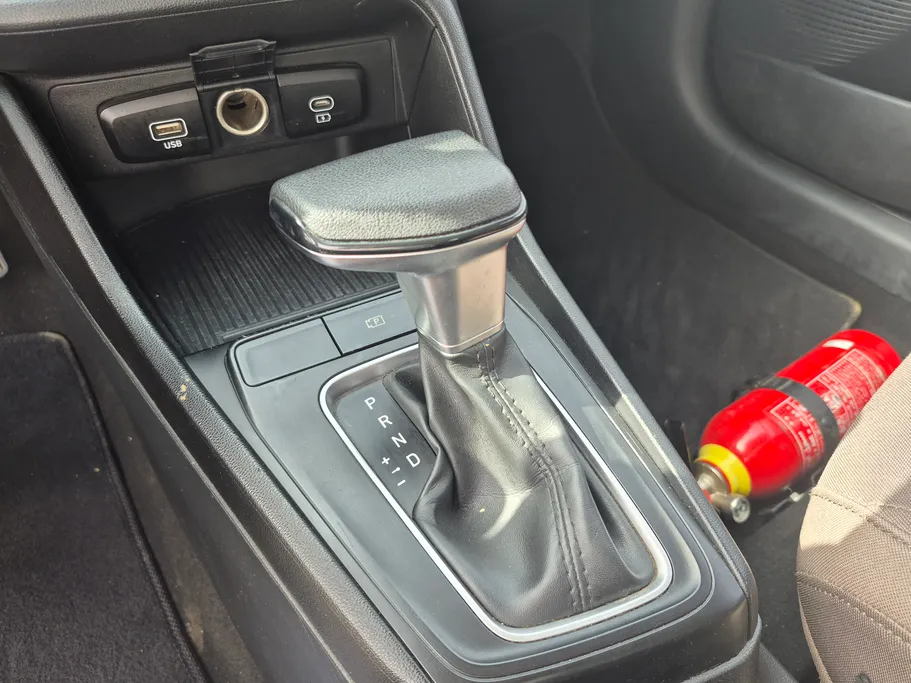 2024 Hyundai Accent Fleet 