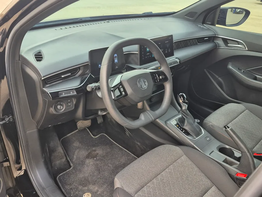 ام جي 3 STD 2025 