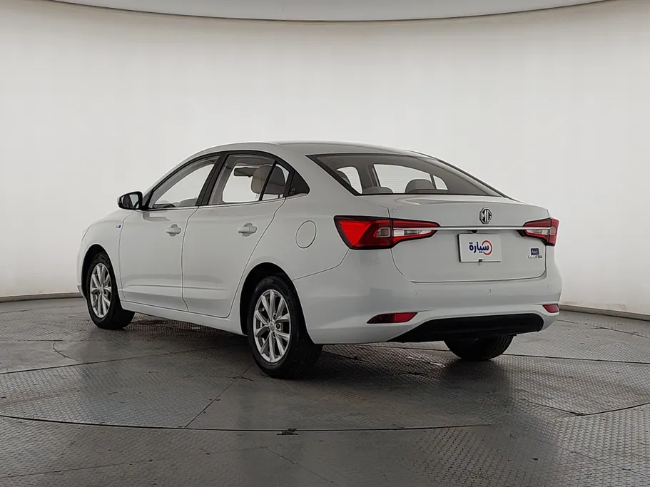 ام جي 5 COM 2022 