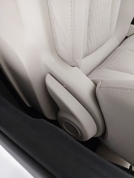 ام جي 5 COM 2022 