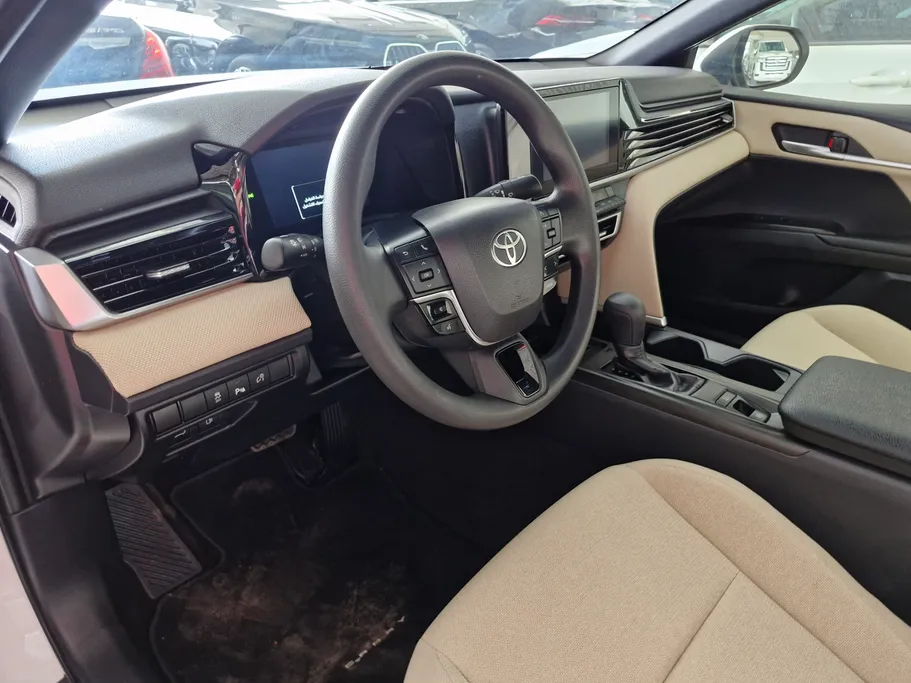 2025 Toyota Camry  E 