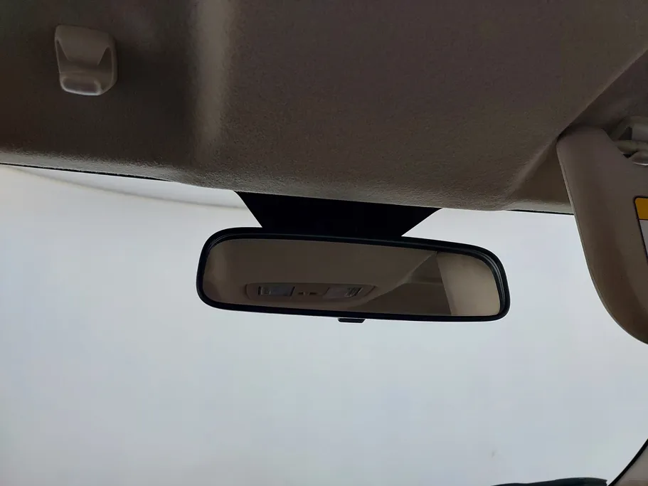 2023 Toyota Yaris  Y 