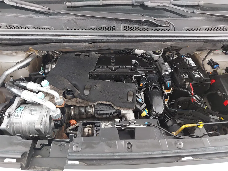 2022 Peugeot Partner Short van 