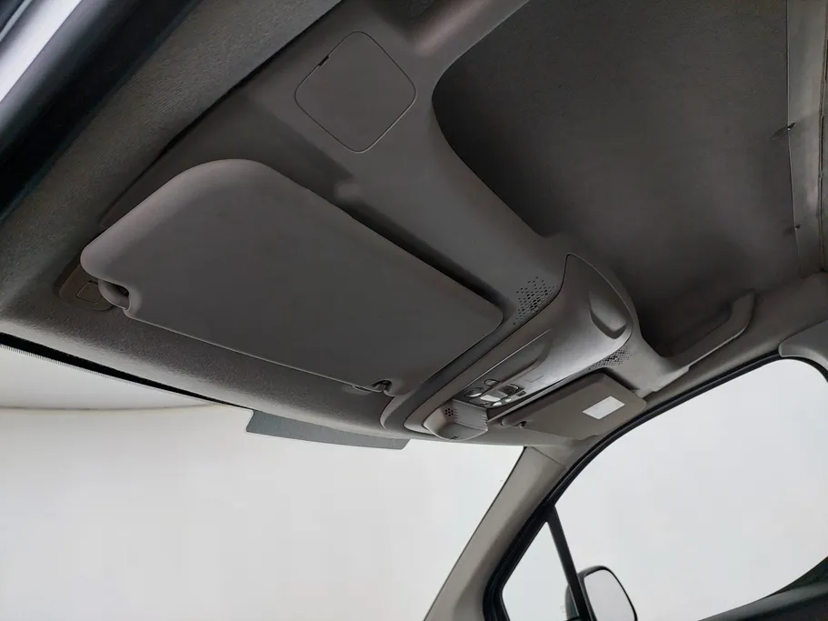 2022 Peugeot Partner Short van 