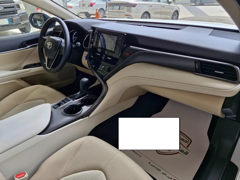 2024 Toyota Camry  LE HEV 
