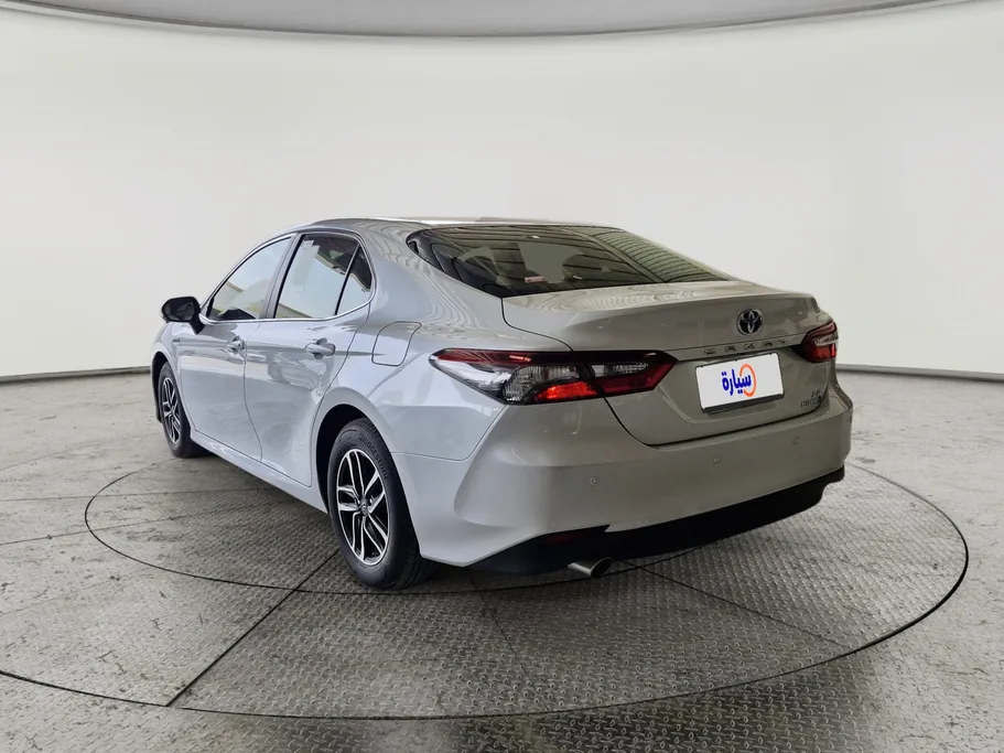 2024 Toyota Camry  LE HEV 