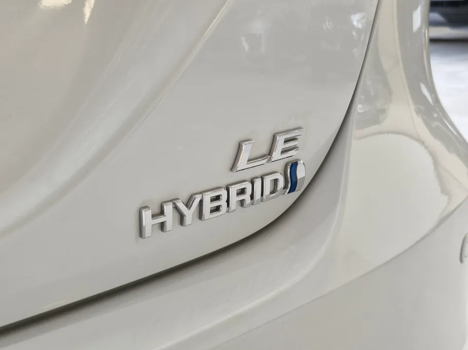 2024 Toyota Camry  LE HEV 