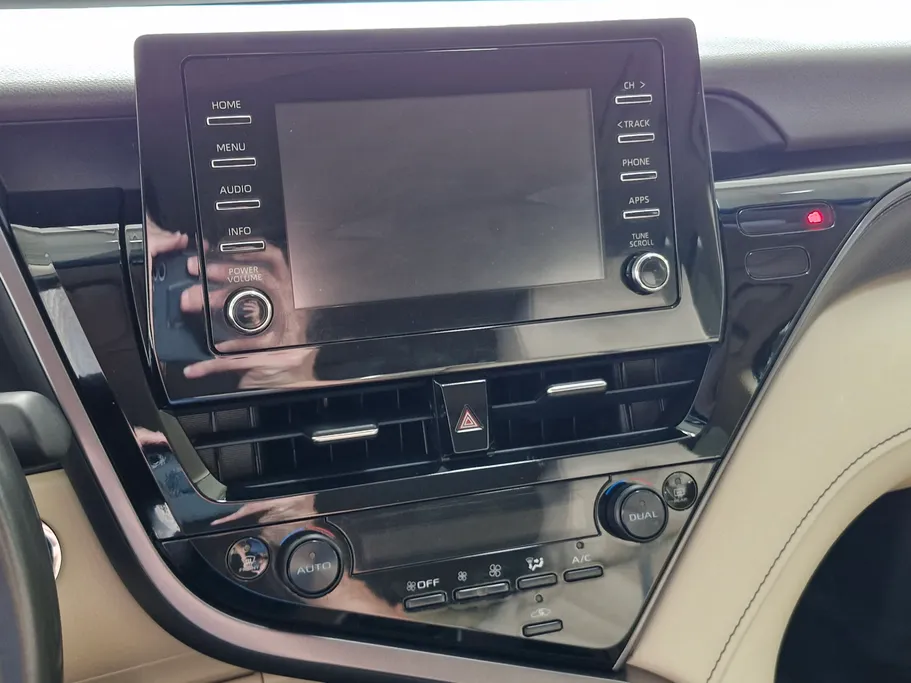 تويوتا كامري GLE 2024 