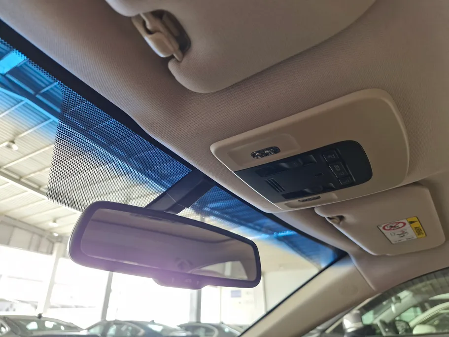 تويوتا كامري GLE 2024 