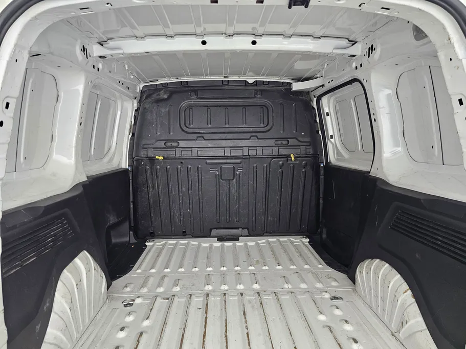 بيجو بارتنر Short van 2021 