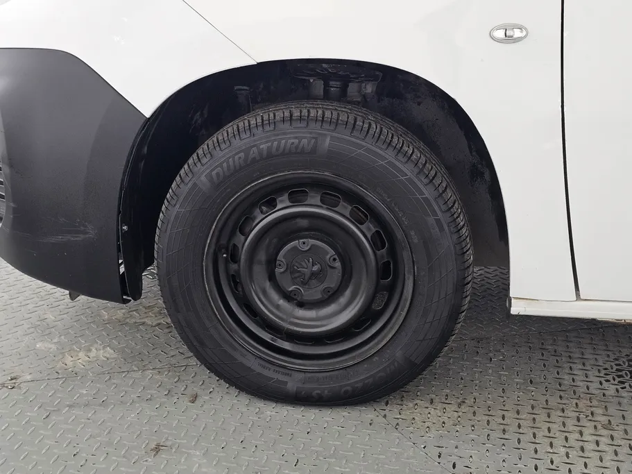 بيجو بارتنر Short van 2021 