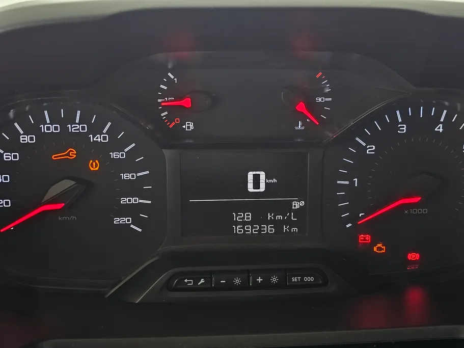 بيجو بارتنر Short van 2021 