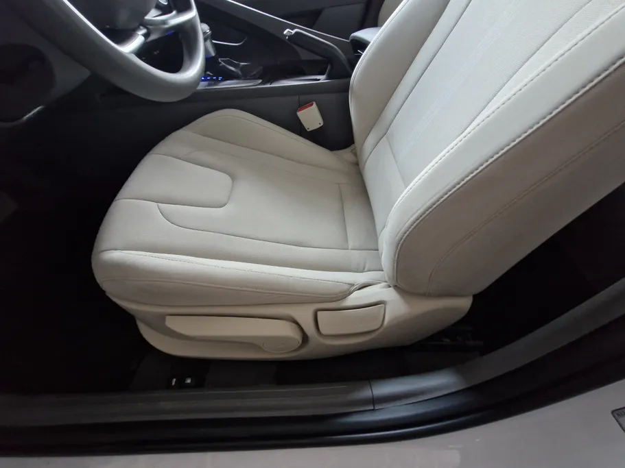 2022 Hyundai Elantra Fleet 