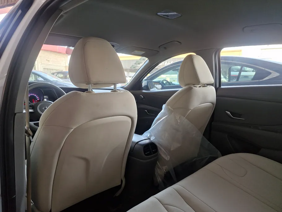 2022 Hyundai Elantra Fleet 