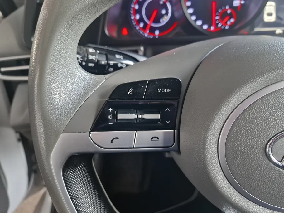 2022 Hyundai Elantra Fleet 