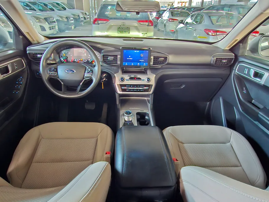 2021 Ford Explorer Standard 