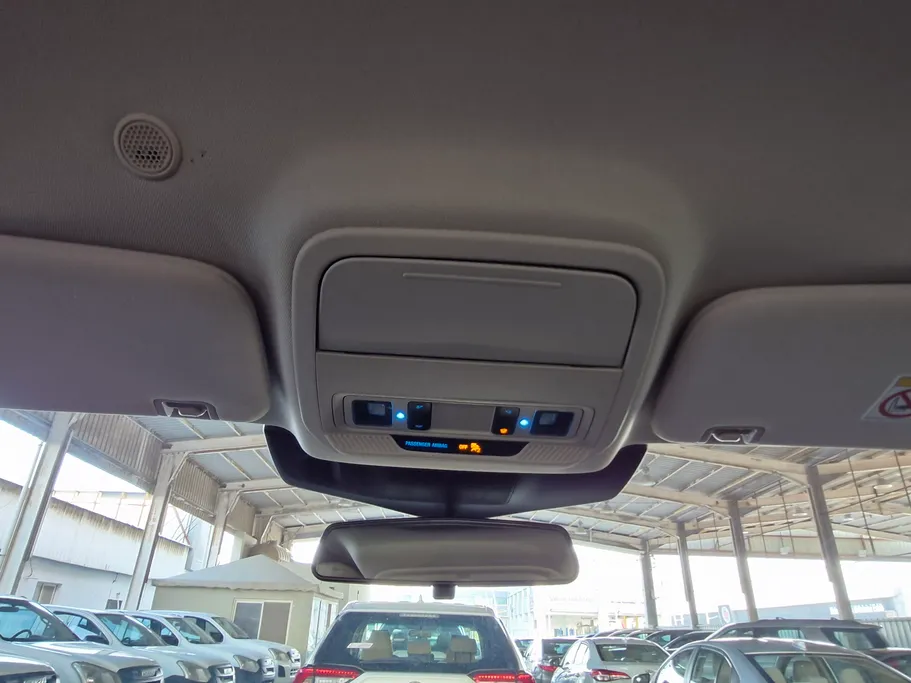 2021 Ford Explorer Standard 