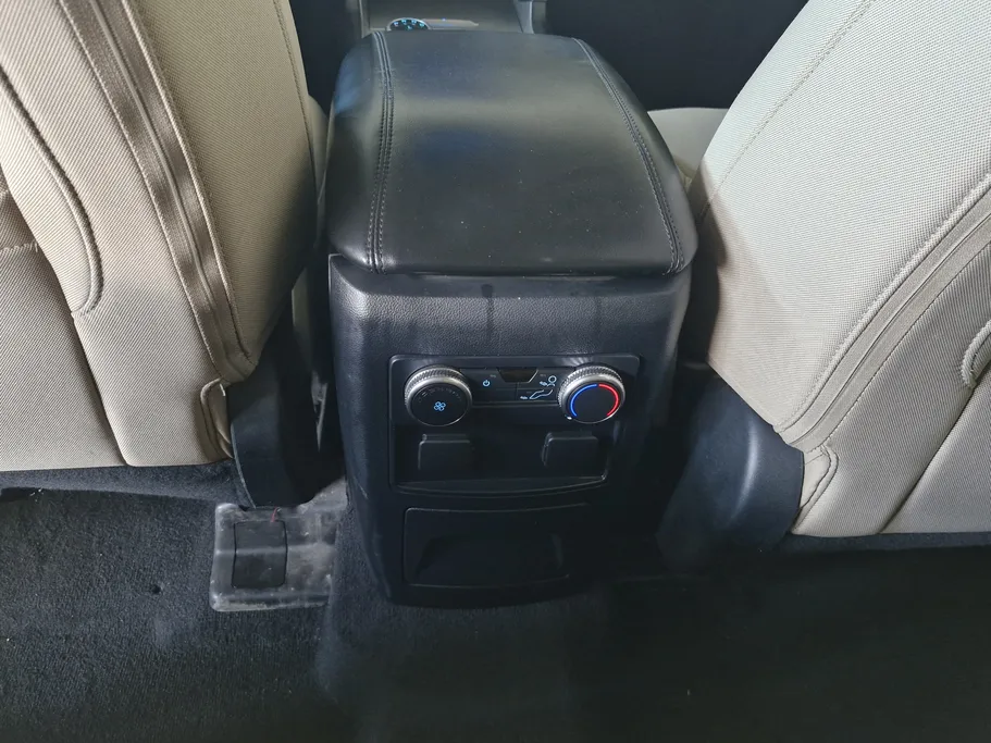 2021 Ford Explorer Standard 