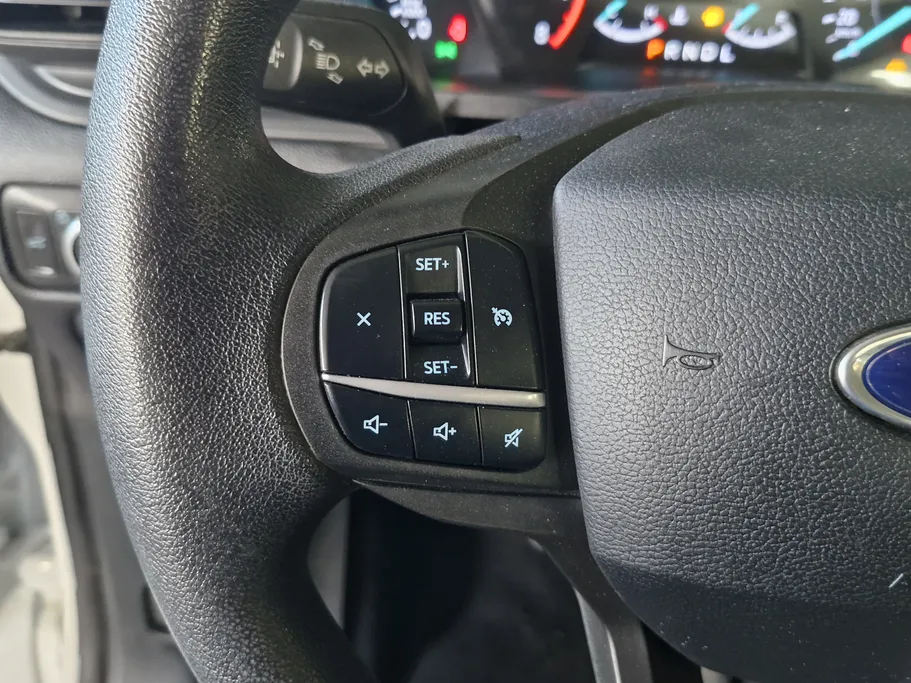 2021 Ford Explorer Standard 