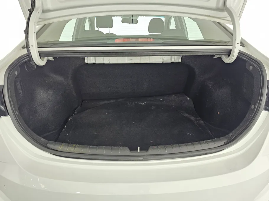 هيونداي اكسنت سمارت 2023 