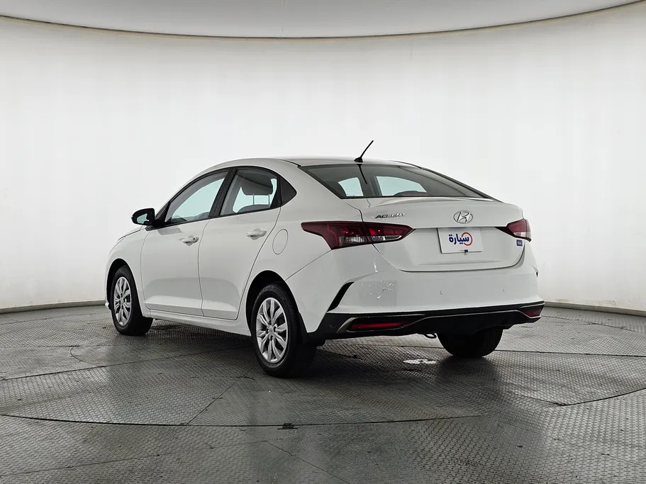 هيونداي اكسنت سمارت 2023 