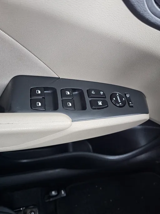 هيونداي اكسنت سمارت 2023 