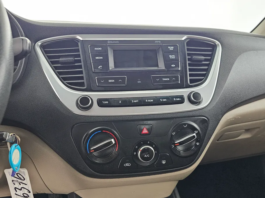 هيونداي اكسنت سمارت 2023 