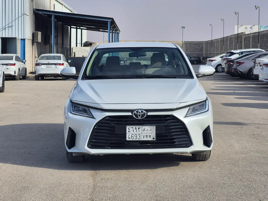 تويوتا يارس Y 2023 