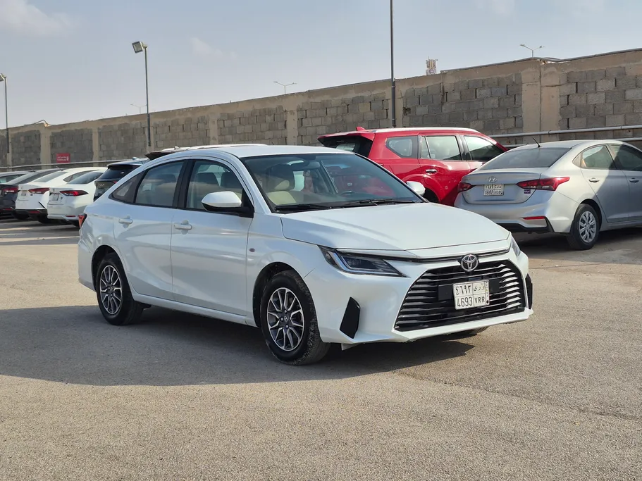 تويوتا يارس Y 2023 