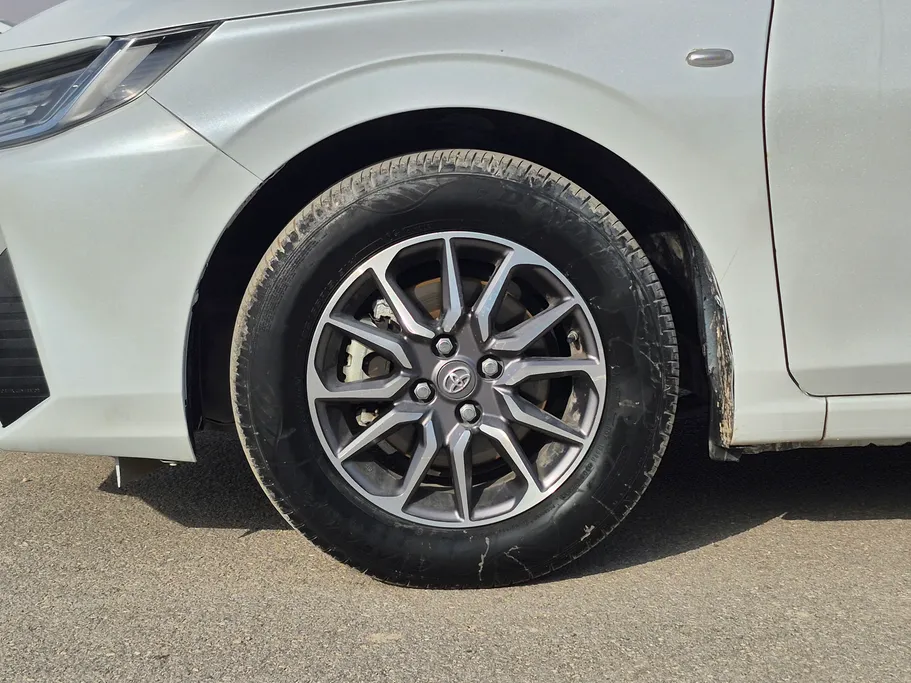 تويوتا يارس Y 2023 