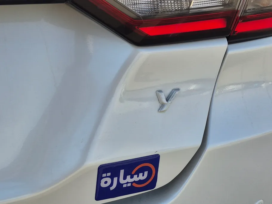 تويوتا يارس Y 2023 