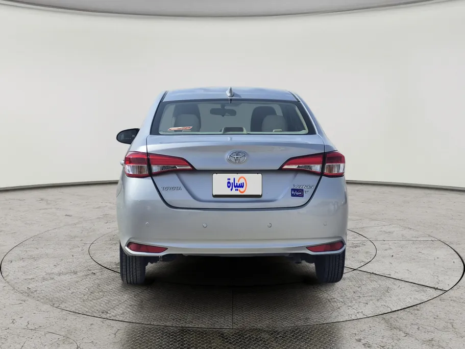 2021 Toyota Yaris  Y 