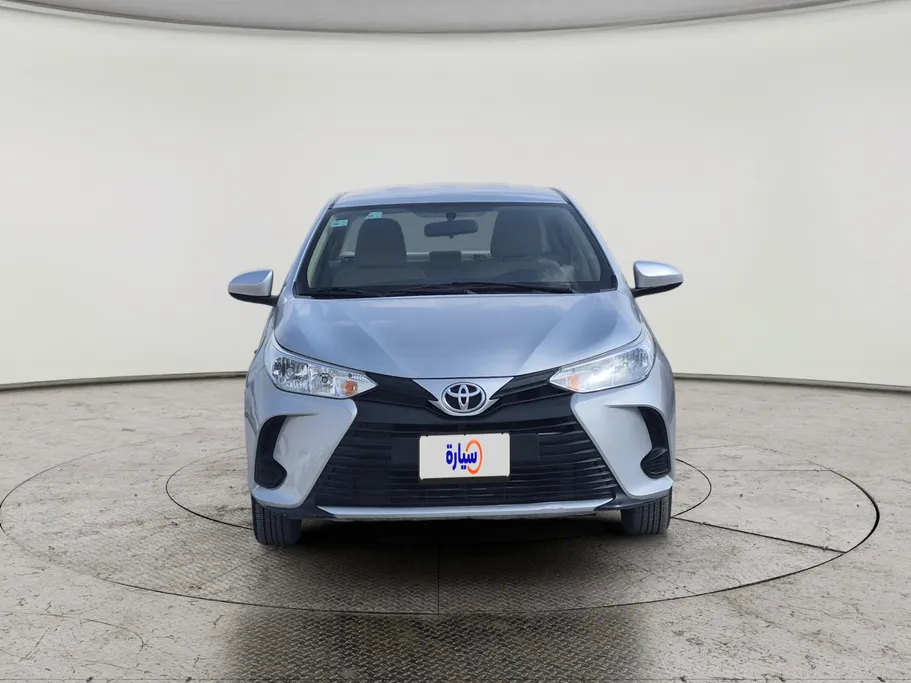 2021 Toyota Yaris  Y 