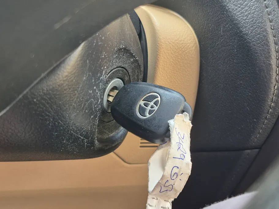 تويوتا يارس Y 2021 