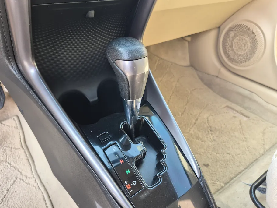 تويوتا يارس Y 2021 